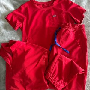 Figs scrub set - Winning Red